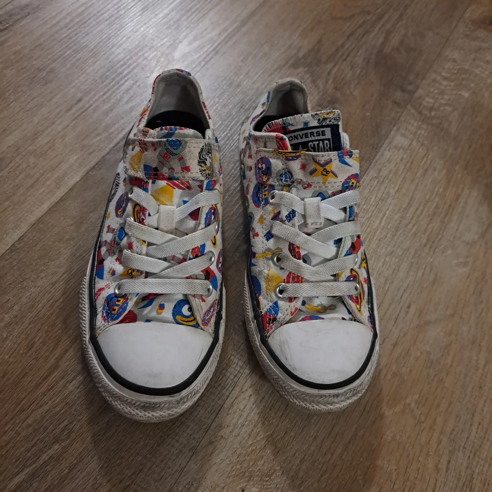 Converse All Star Chuck Taylor White Red Blue Colorful Kids Sneakers Size 2